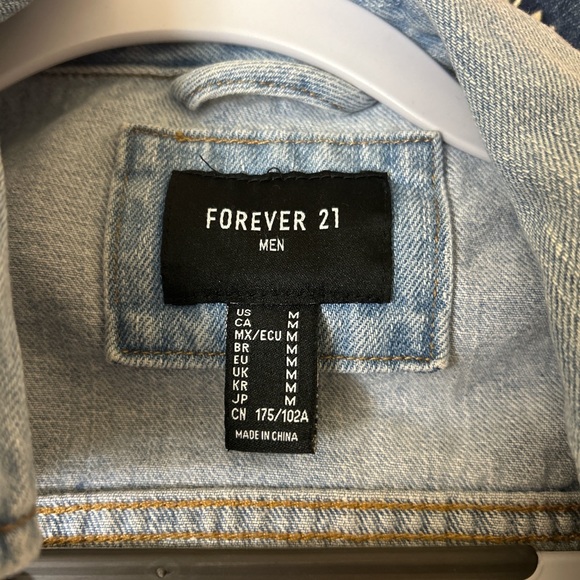 jean jacket - Picture 3 of 3